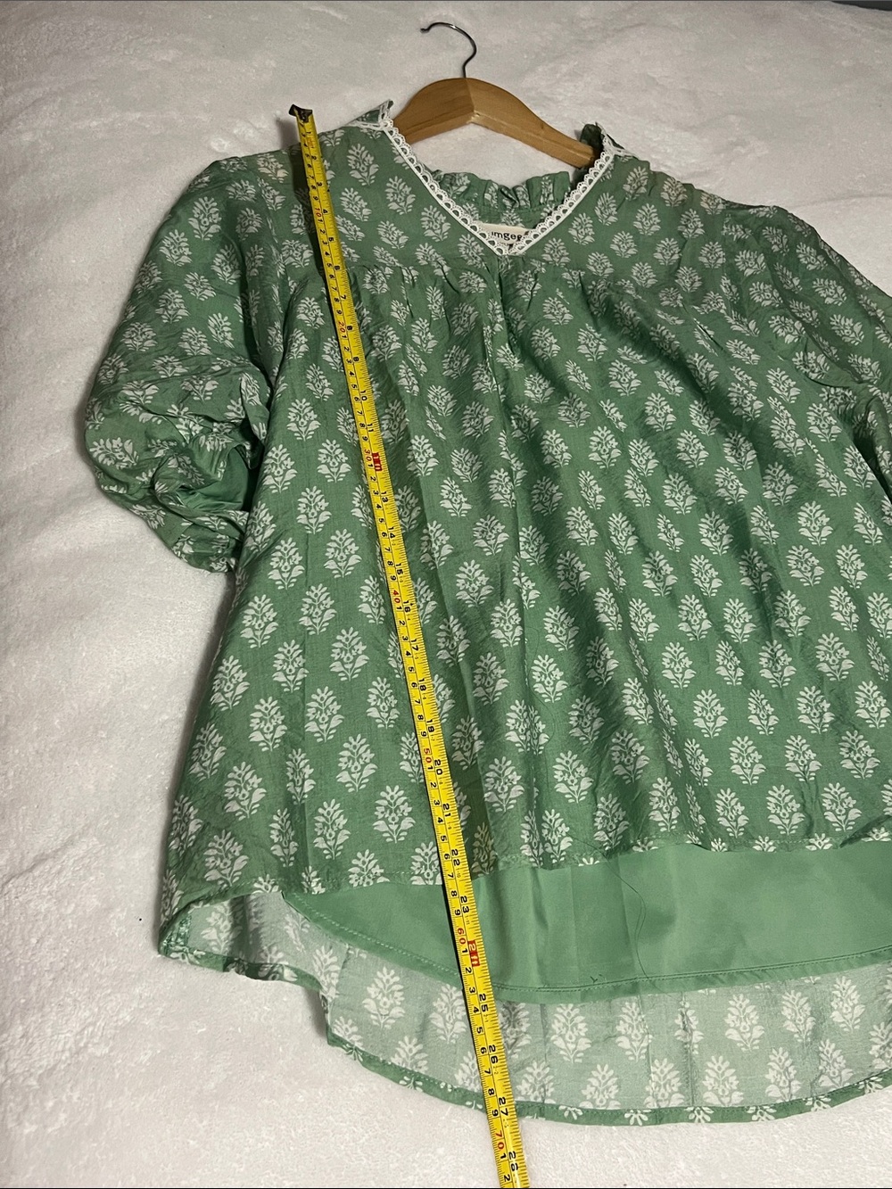 NWT Umgee Green Floral Blouse with White Lace Trim Large - Picture 13 of 14
